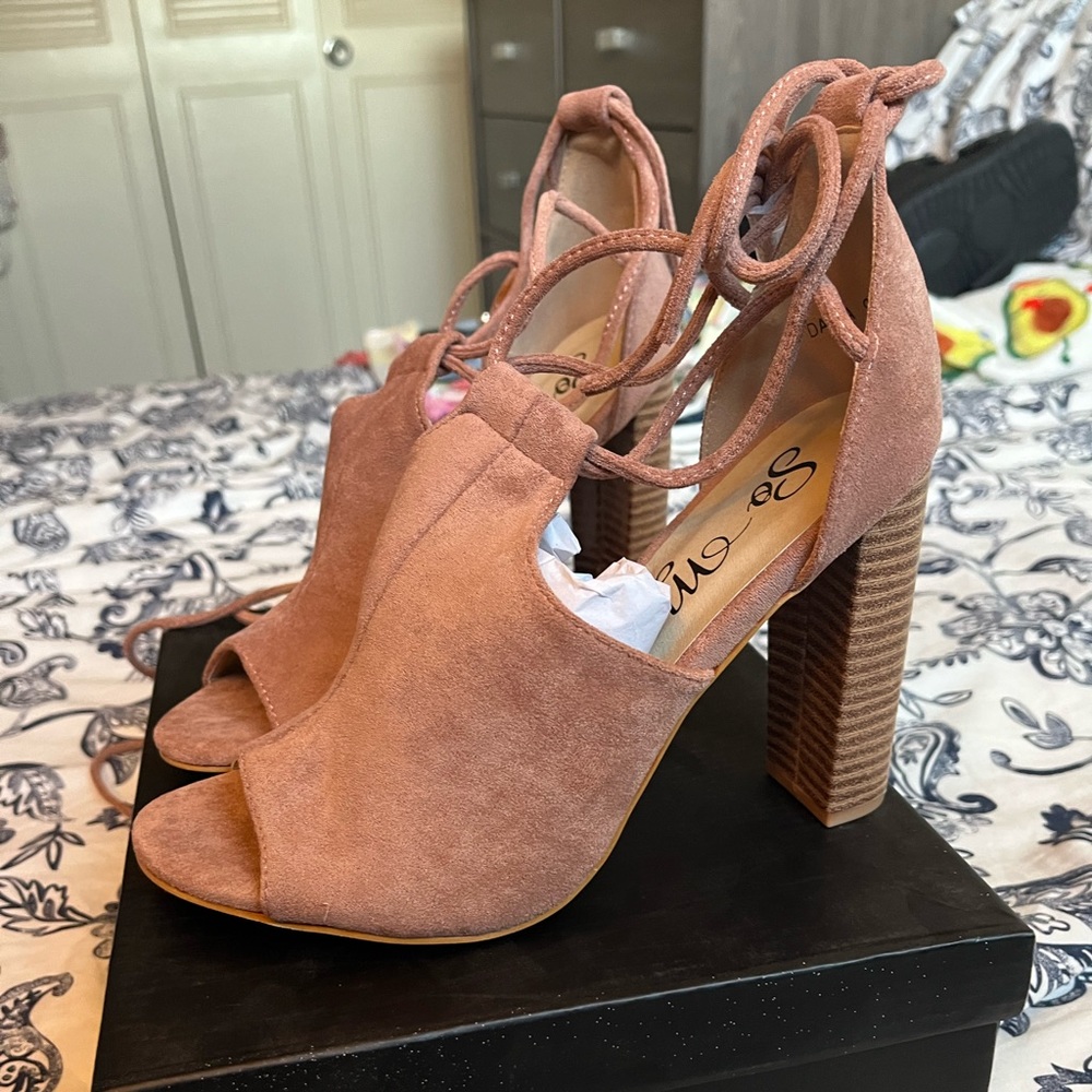 Blush pink heels